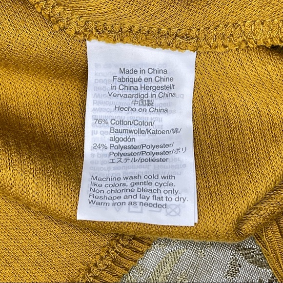 Texture and Thread Madewell Ribbed Knit Tie Front Top - Picture 5 of 5